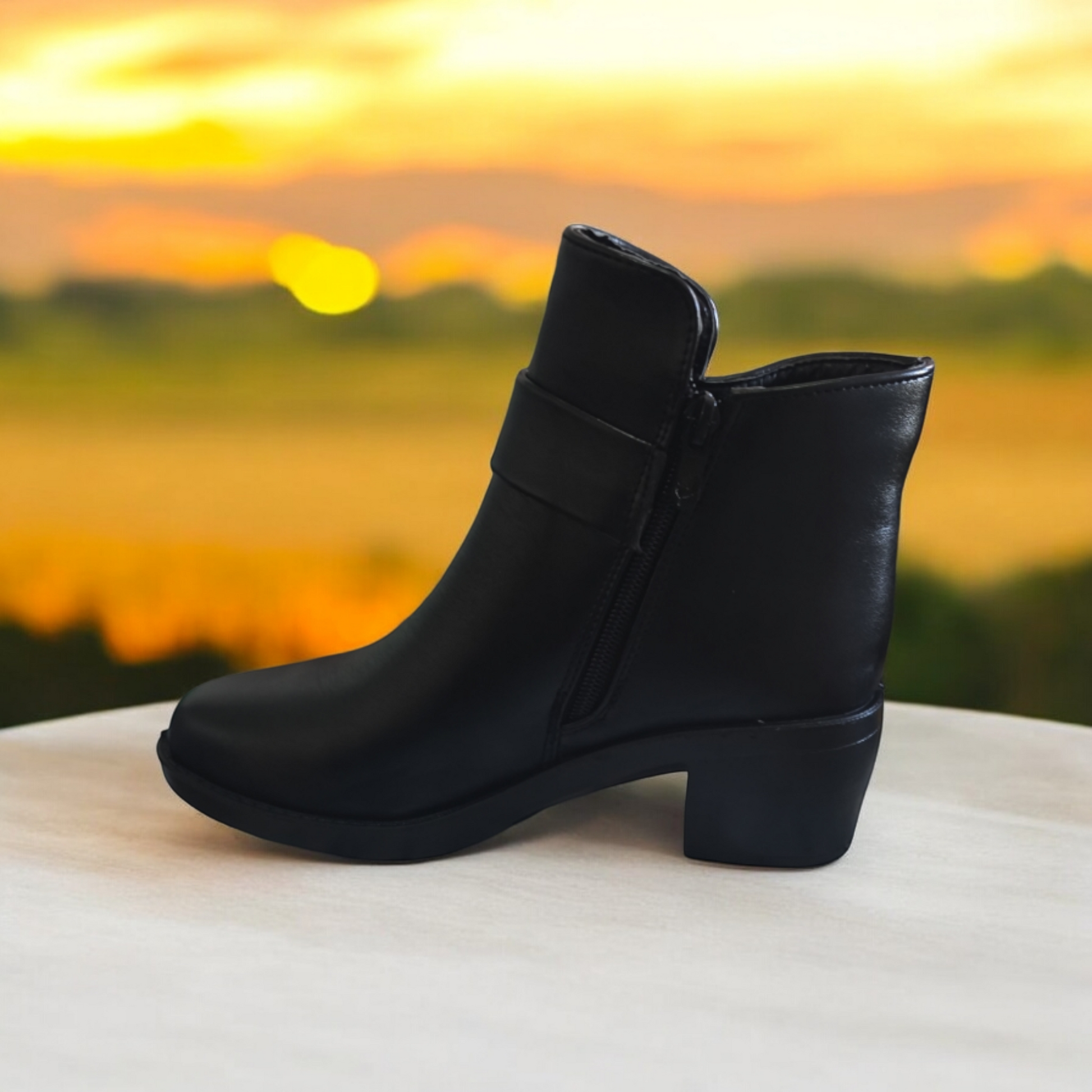 Women Color lined boots for winter zipper image 2
