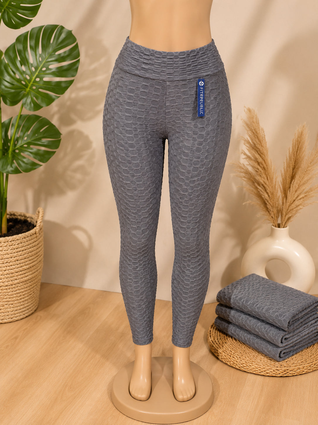 Women’s High-Waisted Textured Butt Lift Leggings  image 7