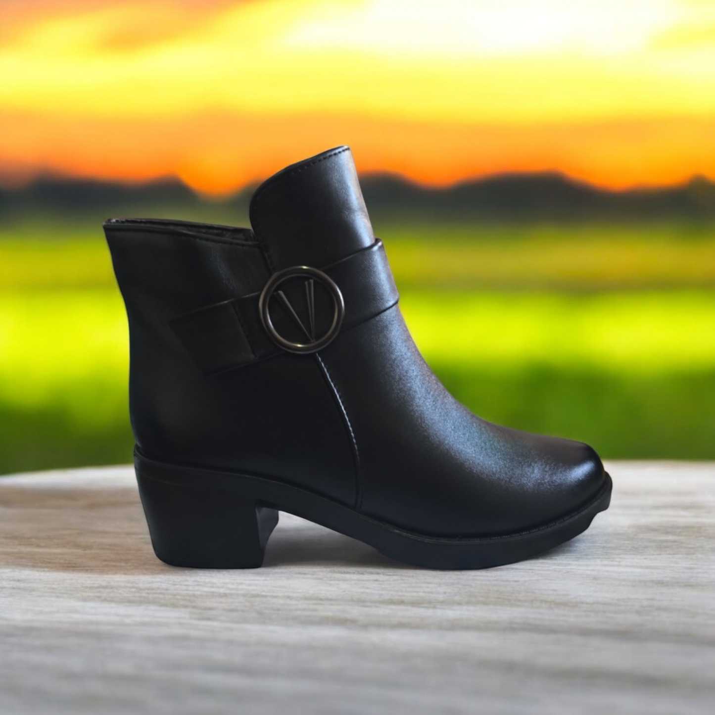 Women Color lined boots for winter zipper image 0